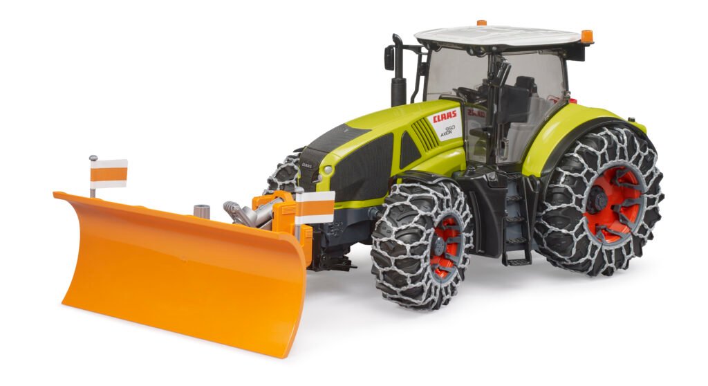 Claas Axion 950 mit Schnee- ketten und Räumschild claas axion 950 mit schnee ketten und räumschild