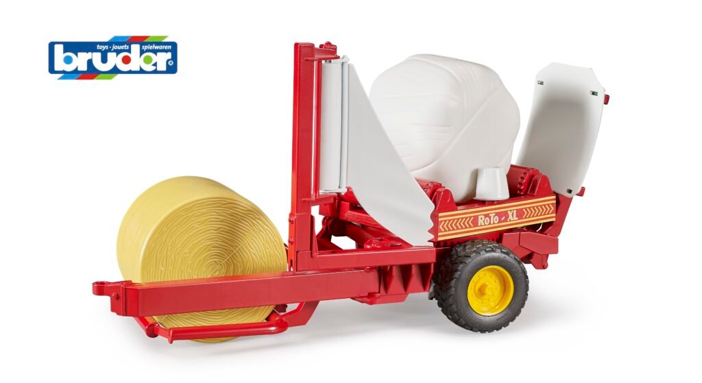 Ballenwickler mit ockerbraunem und weißem Rundballen roadmax traktor mit frontlader und kippanhänger